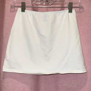 Never worn Edikted white mini skirt